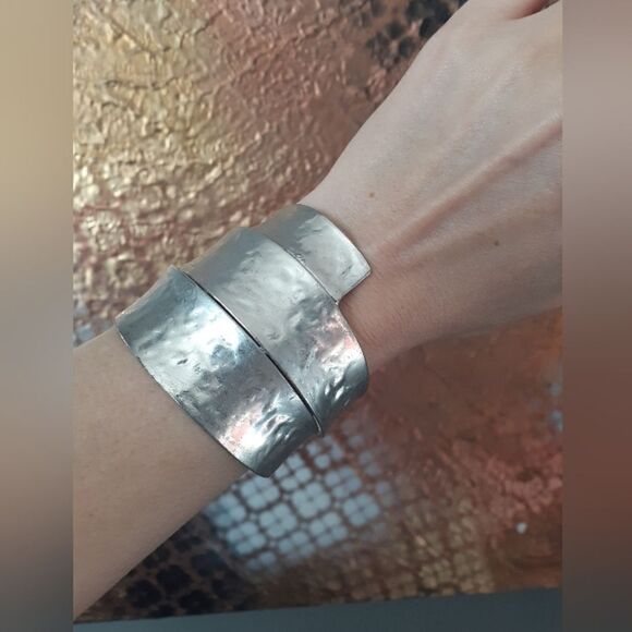 Zara Silvertone Statement Cuff Bracelet - Picture 4 of 15